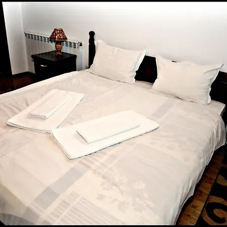 Aiva 2 Hotel Leshten
