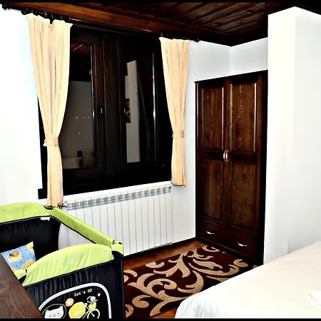 Aiva 2 Hotel Leshten