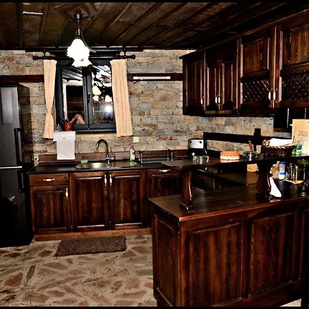 Hotel Aiva 2 Leshten